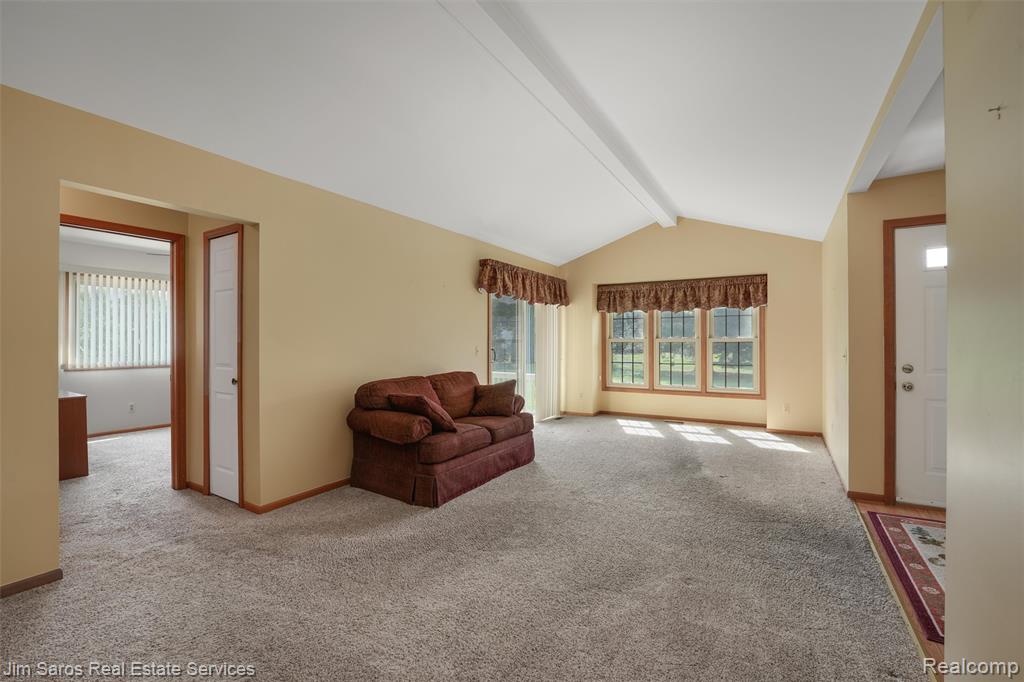 42572 Schienle Lane, Clinton Twp, MI 48038 — Photo 6