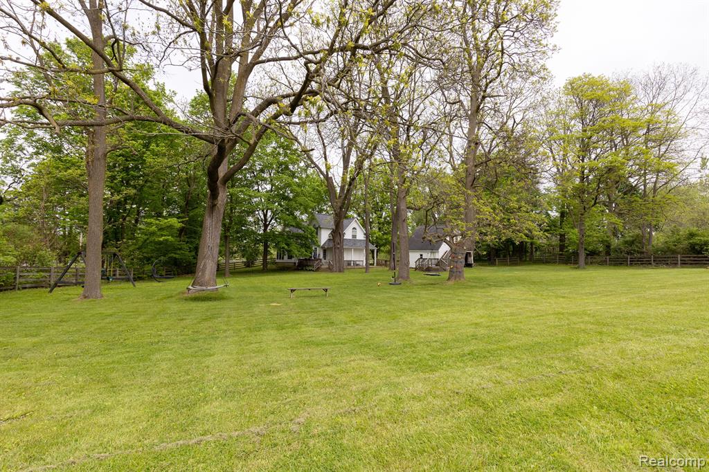 5100 PERRY Road, Grand Blanc, MI 48439 — Photo 33