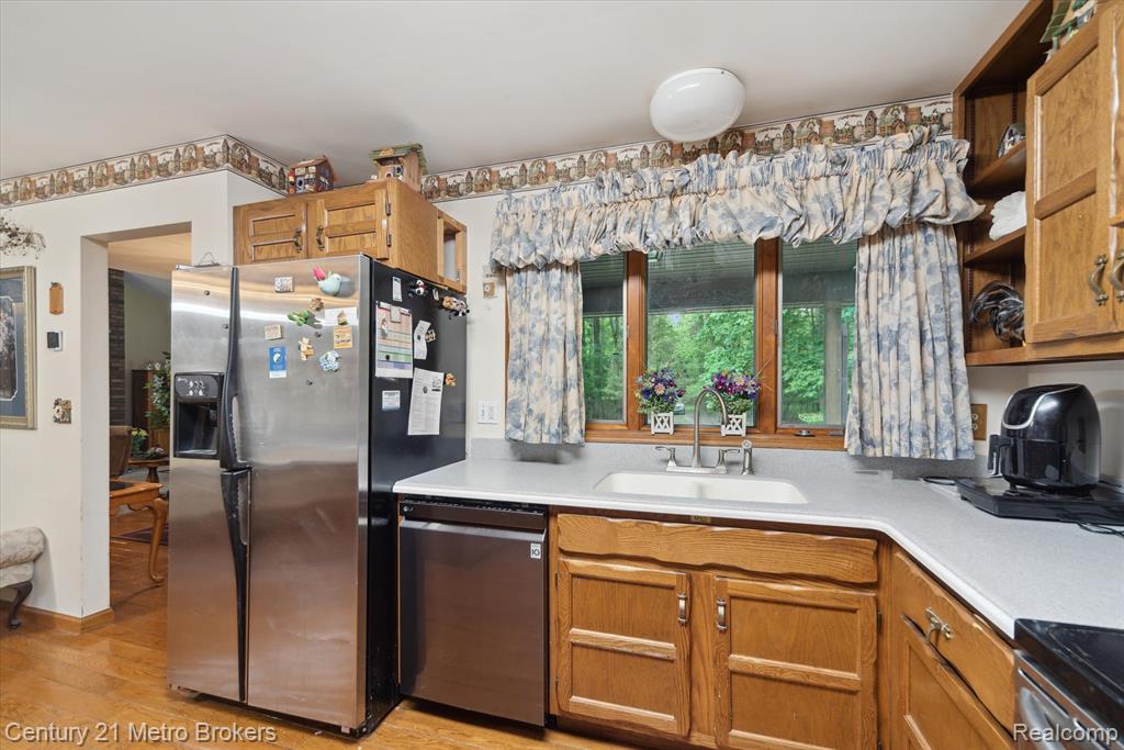 14210 W Burt Road W, Chesaning, MI 48616 — Photo 12