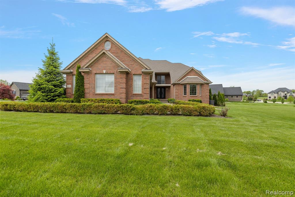 66701 NOTRE DAME Boulevard, Washington, MI 48095 — Photo 10