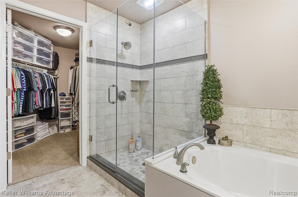 39469 Edgewater Drive, Northville, MI 48168 — Photo 27
