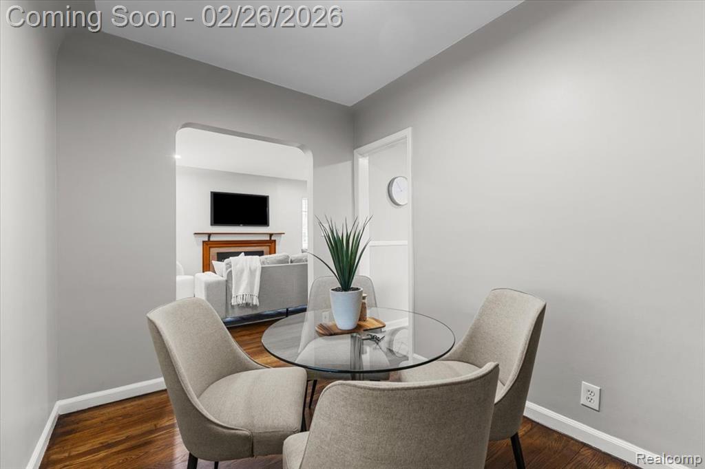 19134 Mallina Street, Grosse Pointe, MI 48236 — Photo 7