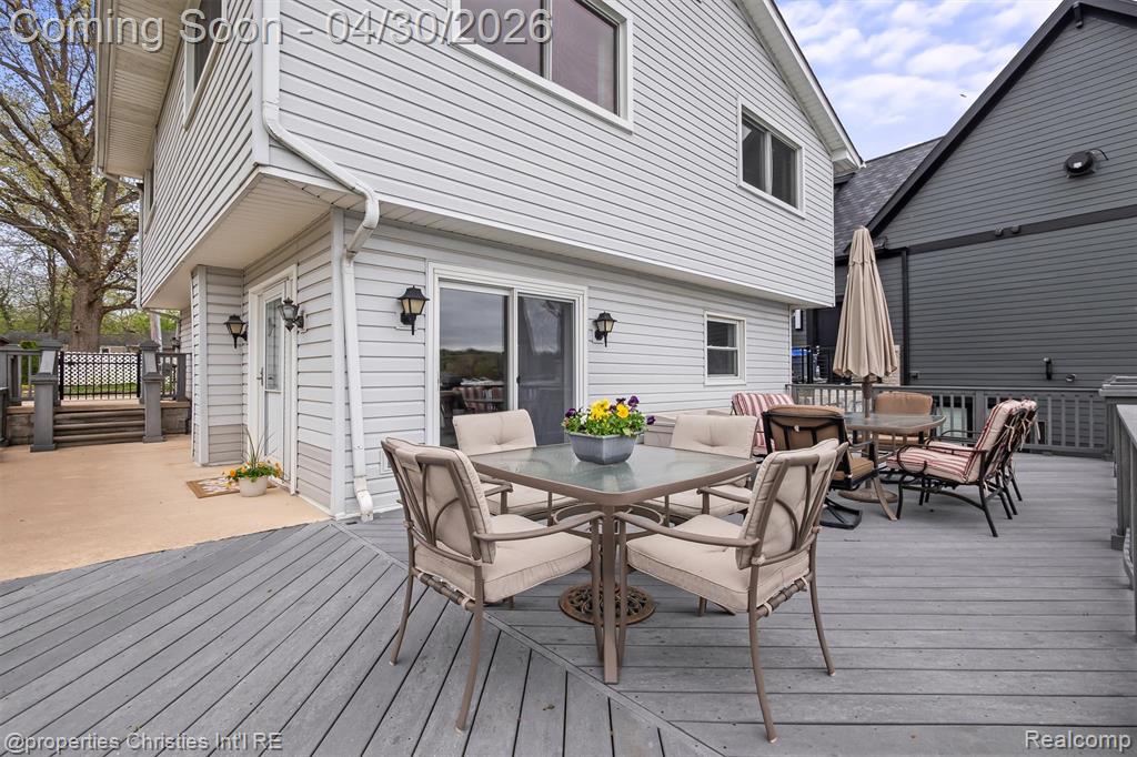 11417 N Shore Drive, Whitmore Lake, MI 48189 — Photo 16