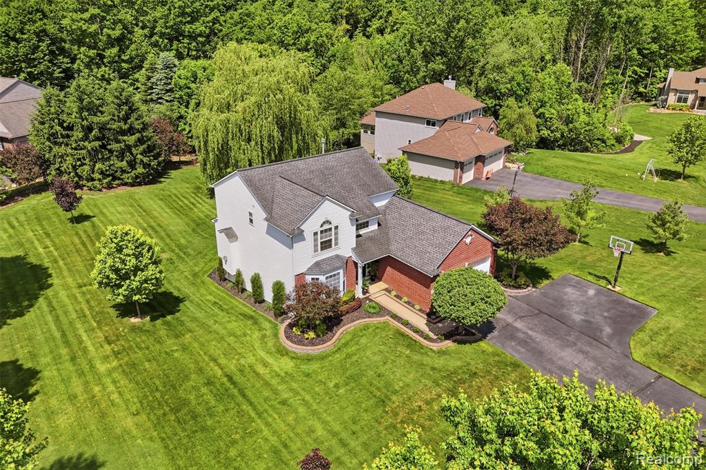 6263 Shadetree Court, Howell, MI 48843 — Photo 32