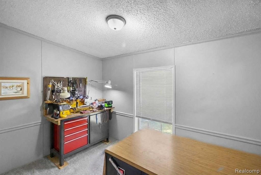 39200 Harbor, New Boston, MI 48164 — Photo 13