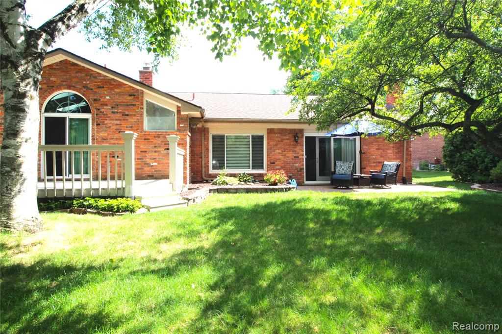 41784 Ladywood Drive, Northville, MI 48168 — Photo 29