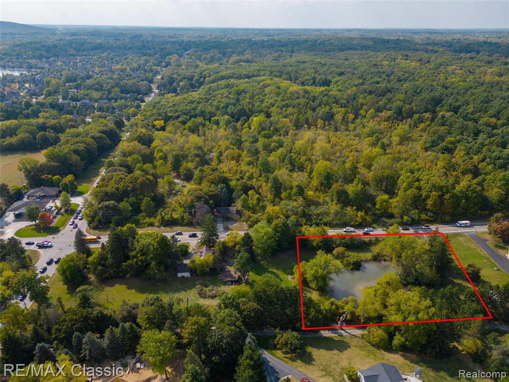 19150 Beck Road, Northville, MI, 48167