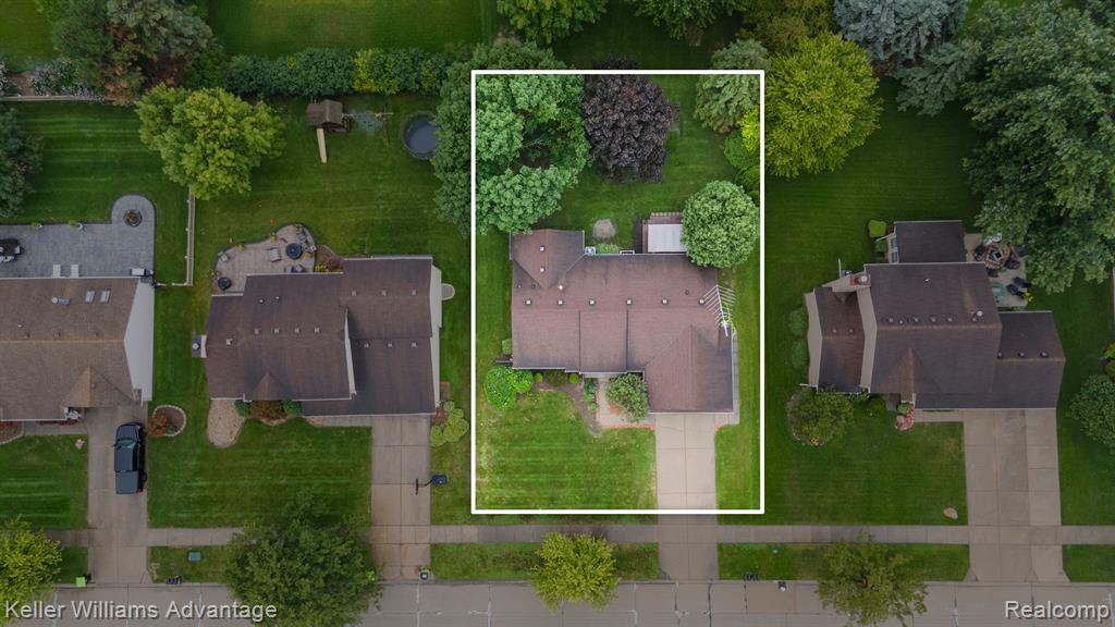 24923 FAIRWAY HILLS Drive, Novi, MI — Photo 41