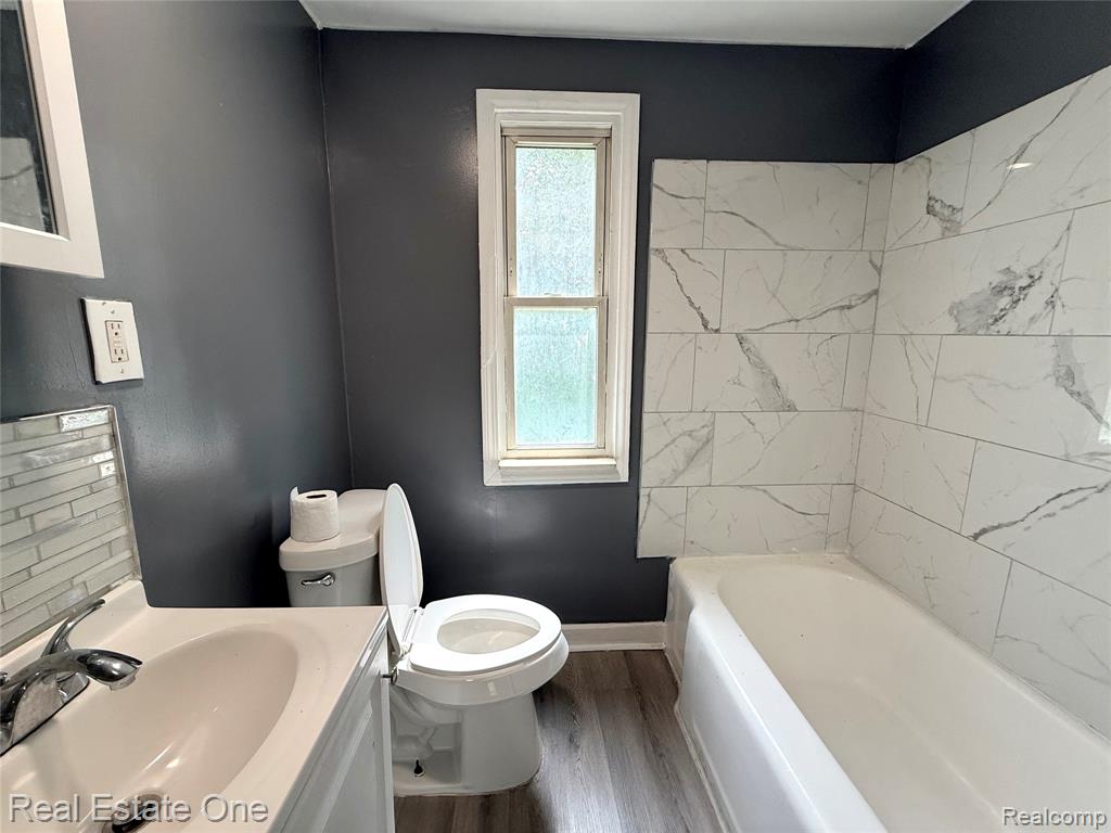 9150 Saint Marys Street, Detroit, MI 48228 — Photo 6