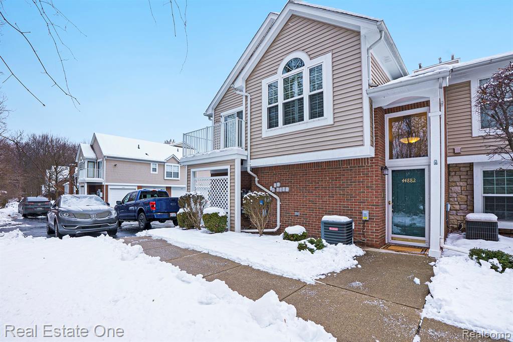 44882 Marigold Drive, Sterling Heights, MI 48314 — front exterior