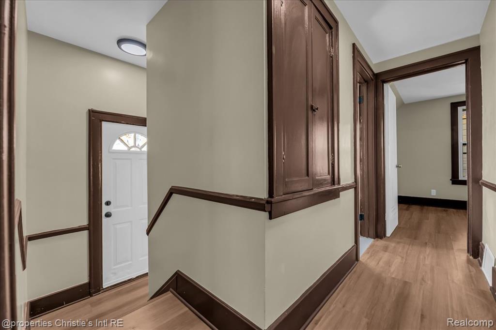 5215 Buckingham Avenue, Detroit, MI 48224 — Photo 16
