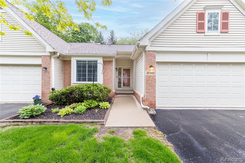 37342 AMHURST Drive, Westland, MI — Photo 3