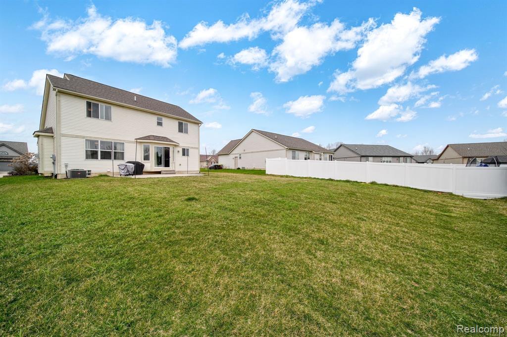 9166 BIRCH POINTE Drive, Newport, MI 48166 — Photo 49