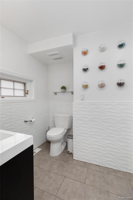 10504 Borgman Avenue, Huntington Woods, MI — Photo 15