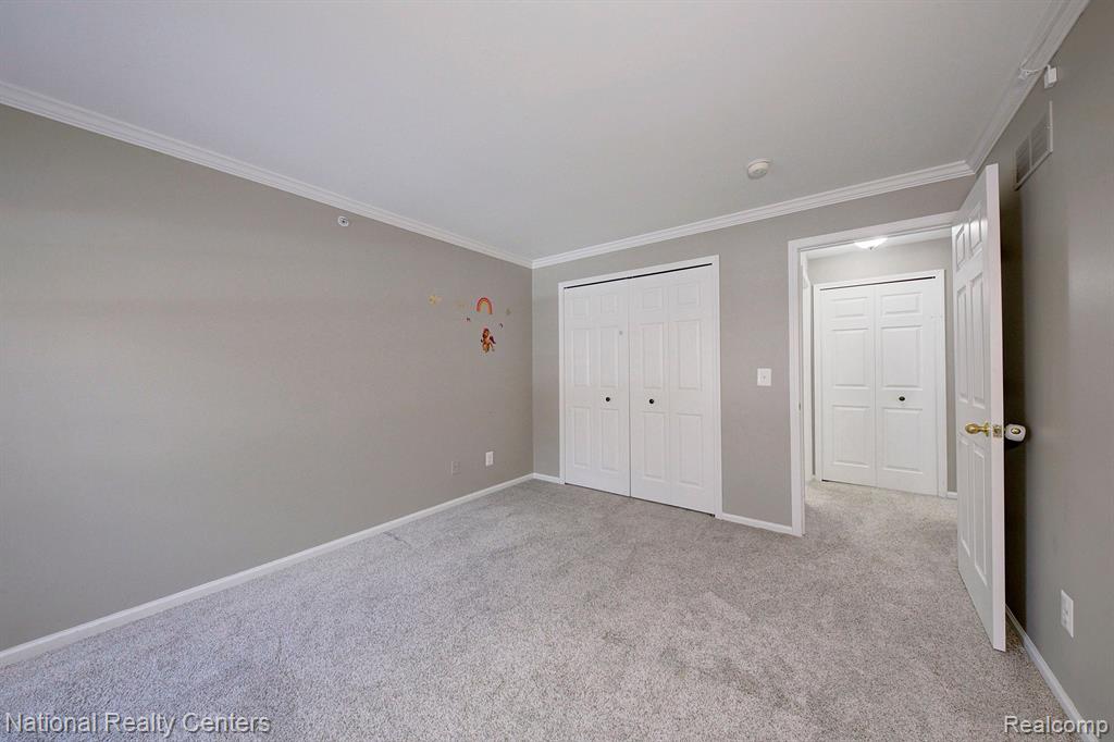 14104 ADRI Circle, Walled Lake, MI 48390 — Photo 18