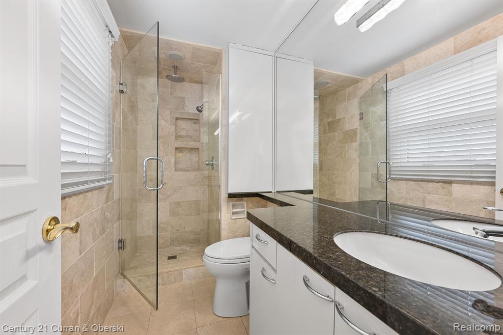 42185 BAINTREE Circle, Northville, MI 48168 — Photo 24