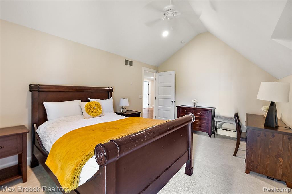537 Pleasant Street, Birmingham, MI 48009 — Photo 27