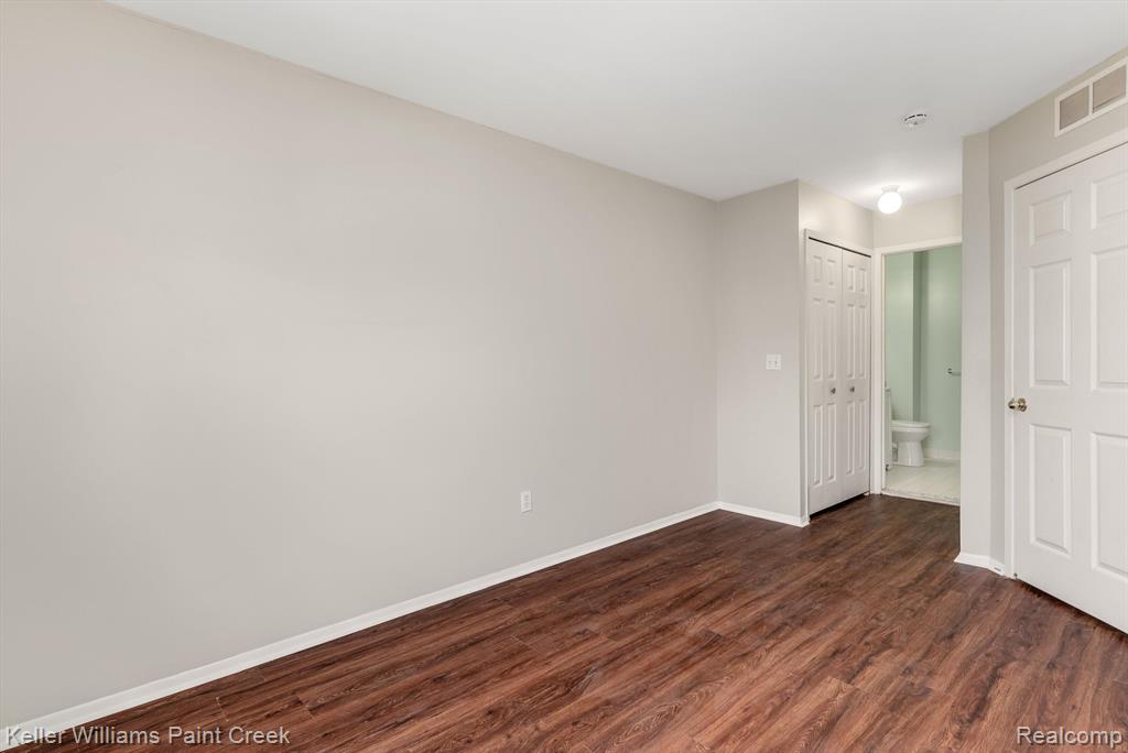 22040 Cape Cod Way, Farmington Hills, MI 48336 — Photo 27