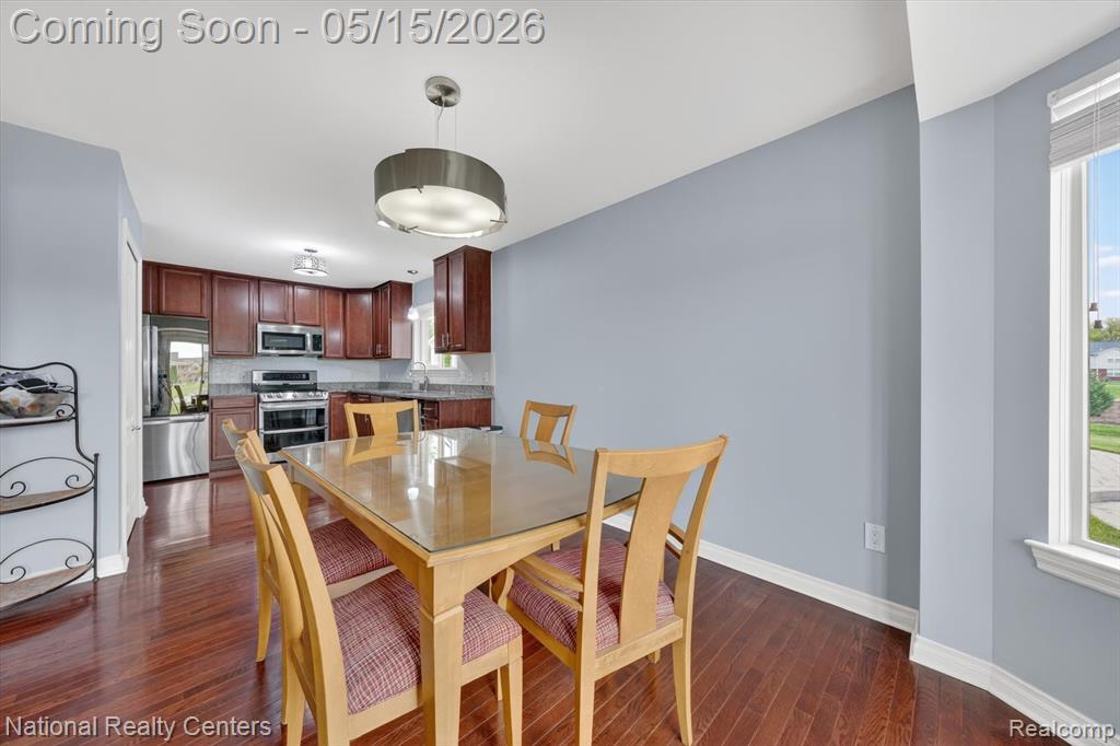 28657 Oakmonte Circle W, New Hudson, MI 48165 — Photo 9