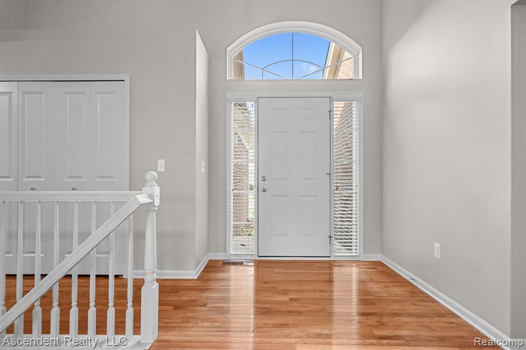 63172 W Charleston Drive, 56, Washington, MI 48095 — Photo 2