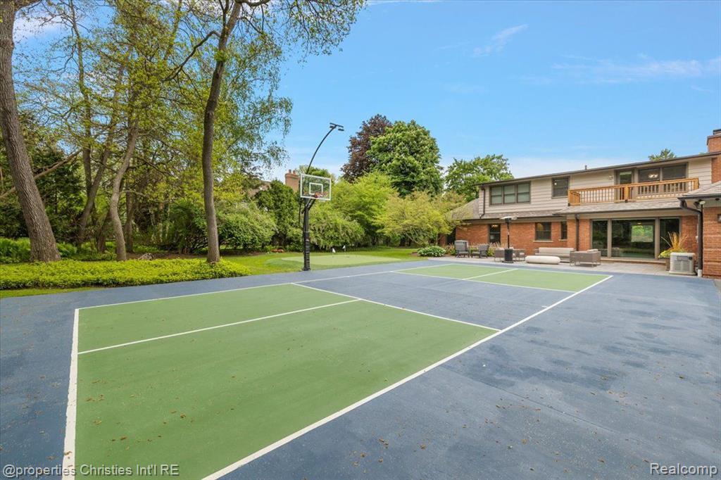 4889 ARDMORE Drive, Bloomfield Hills, MI 48302 — Photo 54