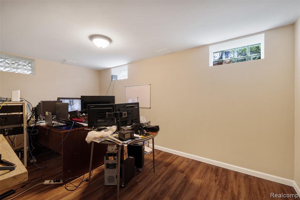 4425 Bethuy Road, Casco, MI 48064 — Photo 44