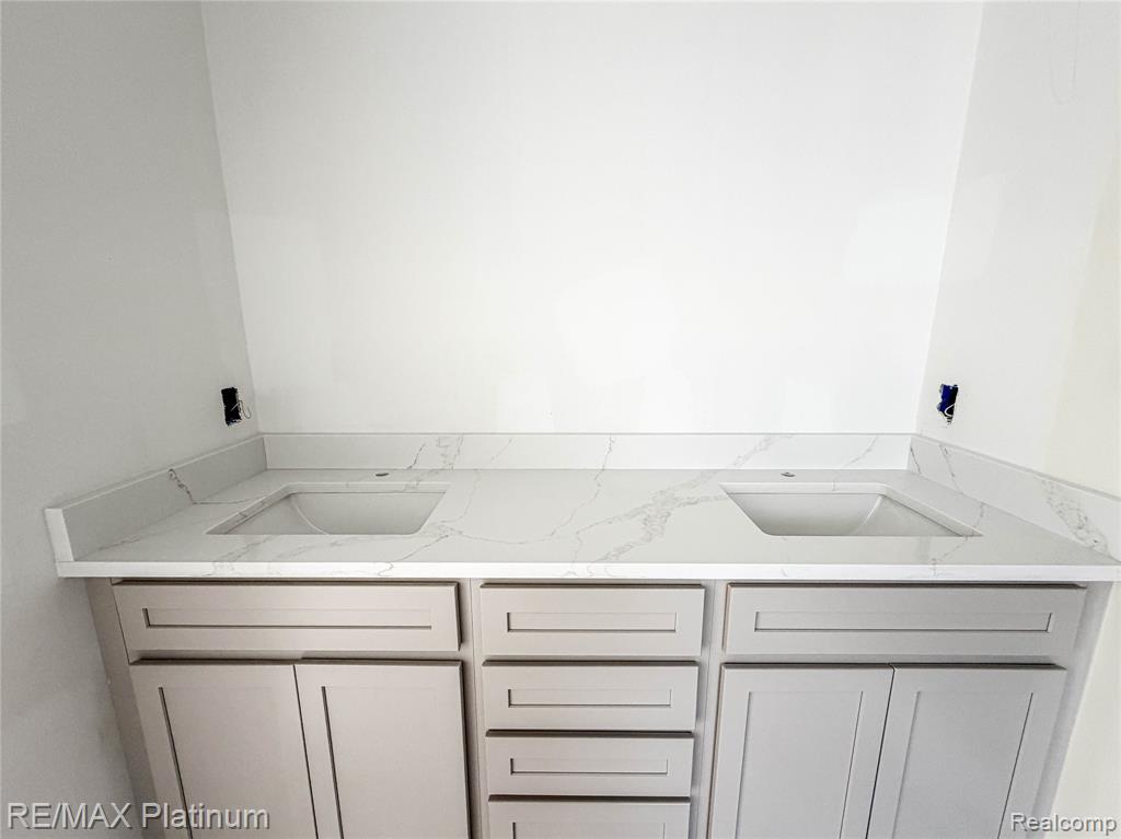 4570 Stillmeadow, Howell, MI 48843 — Photo 13
