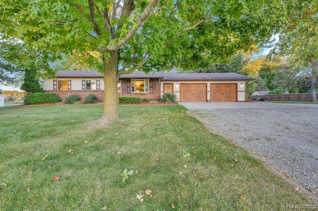 11056 N Irish Road, Otisville, MI 48463 — front exterior