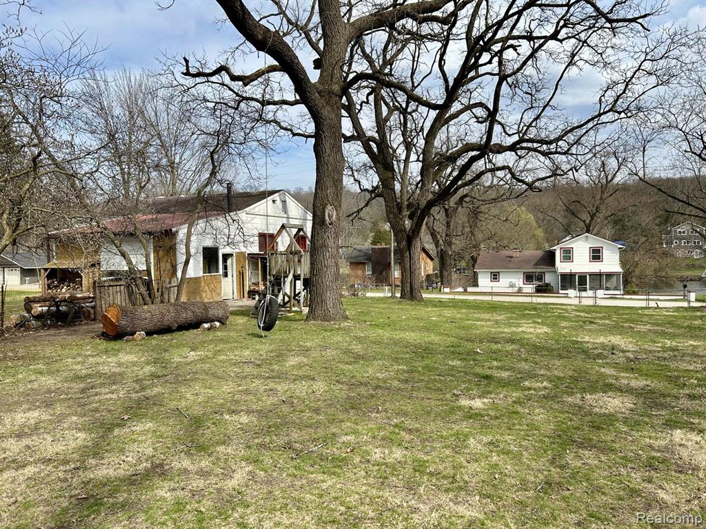 9343 Shannon Drive, Brighton, MI 48116 — Photo 48