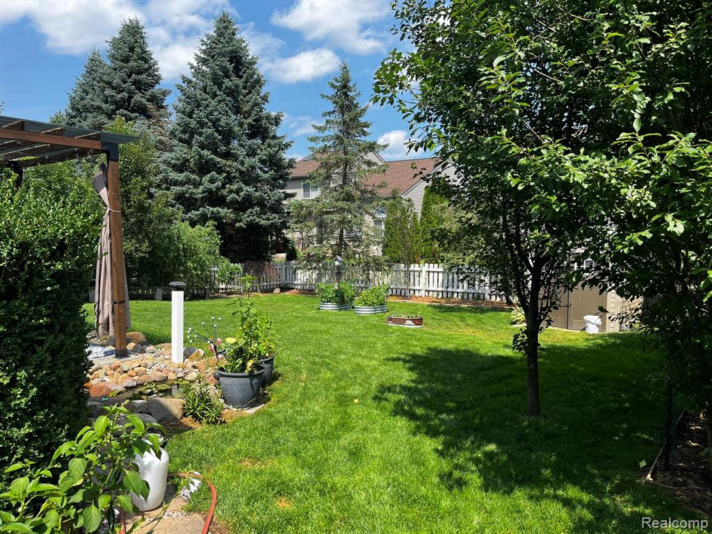 1620 Dartmoor Drive, Howell, MI 48843 — Photo 21