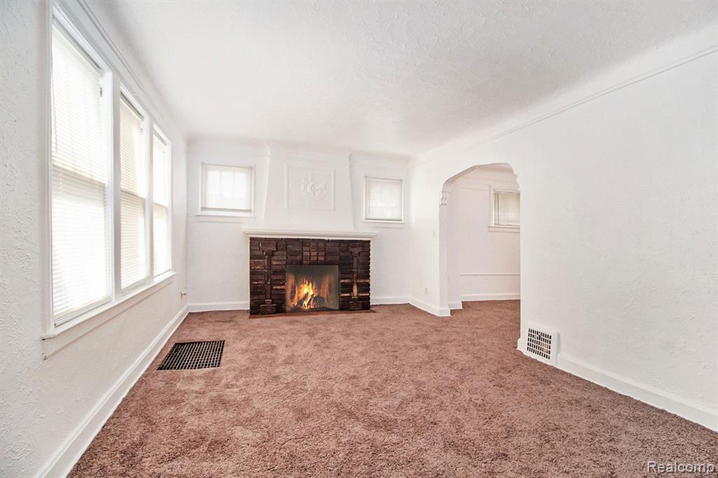 8100 ROBSON Street, Detroit, MI 48228 — Photo 3