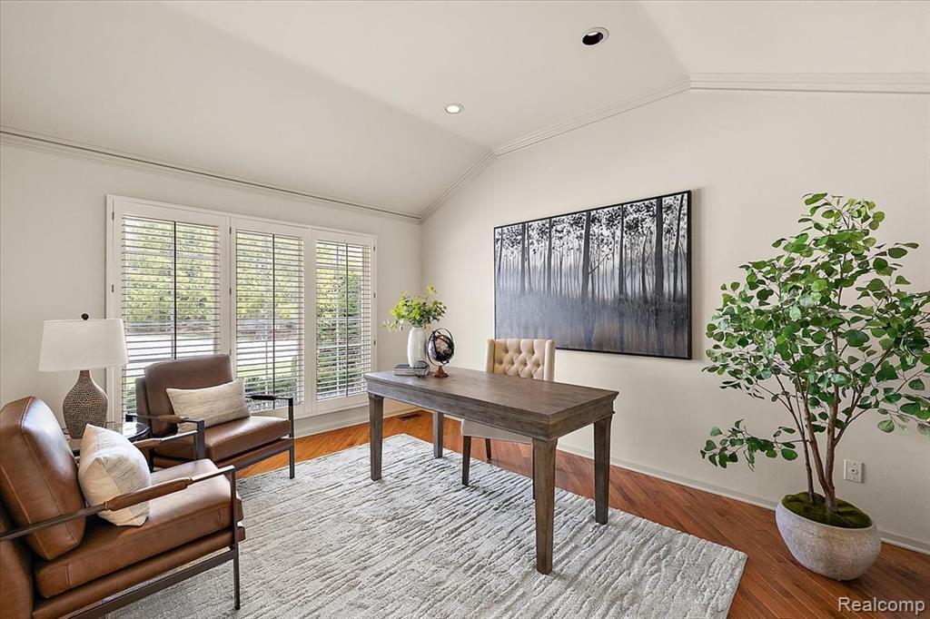 22025 Orchard Way, Beverly Hills, MI 48025 — Photo 17