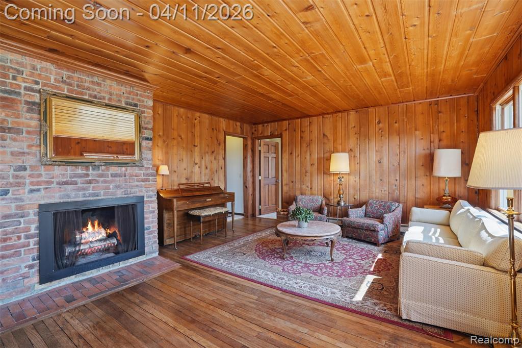 8520 Pontiac Trail, South Lyon, MI 48178 — Photo 3