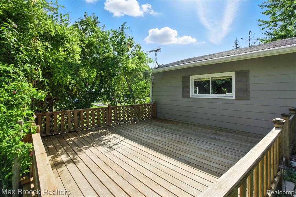 3084 E Hillcrest Drive, Clyde, MI 48049 — Photo 43