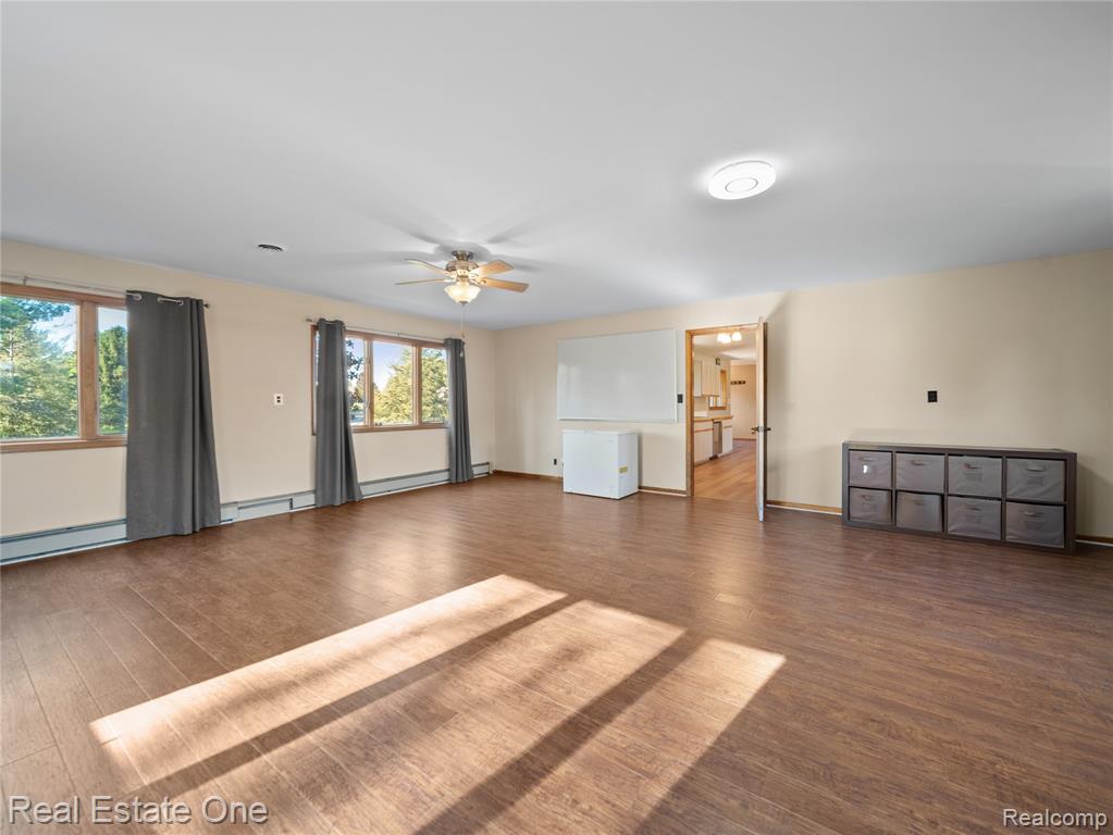 9755 Annabelle Court, South Lyon, MI 48178 — Photo 12
