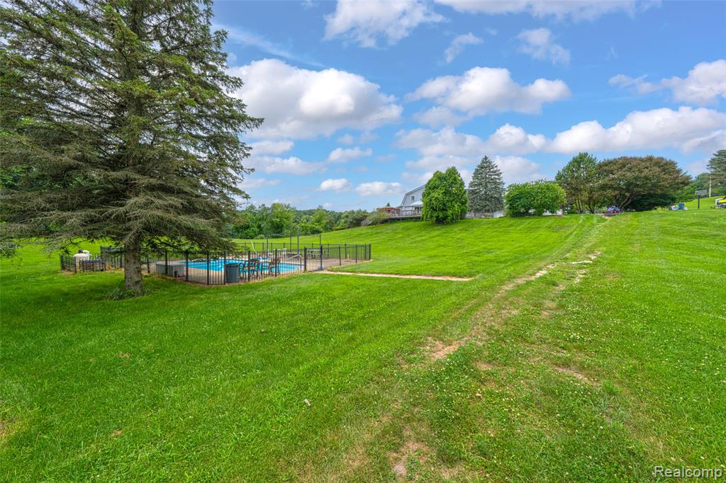 2499 Jossman Road, Holly, MI 48442 — Photo 39