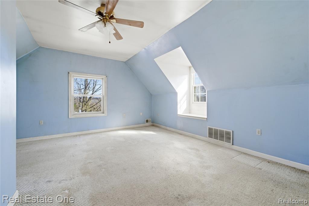 11458 College Avenue, Pinckney, MI 48169 — Photo 17