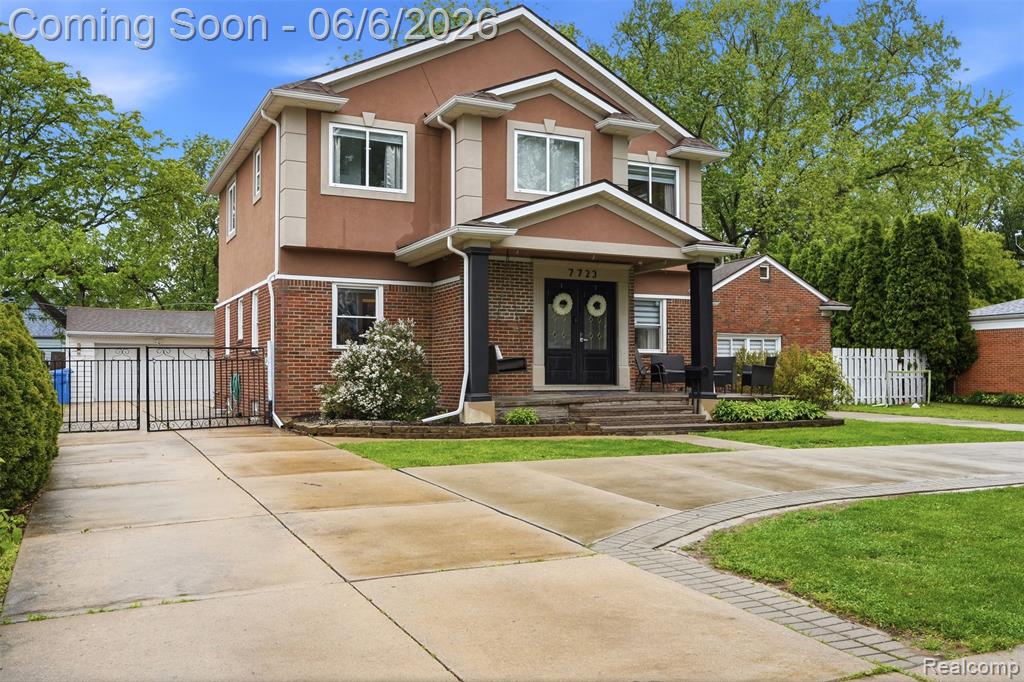 7723 Hazelton Street, Dearborn Heights, MI 48127