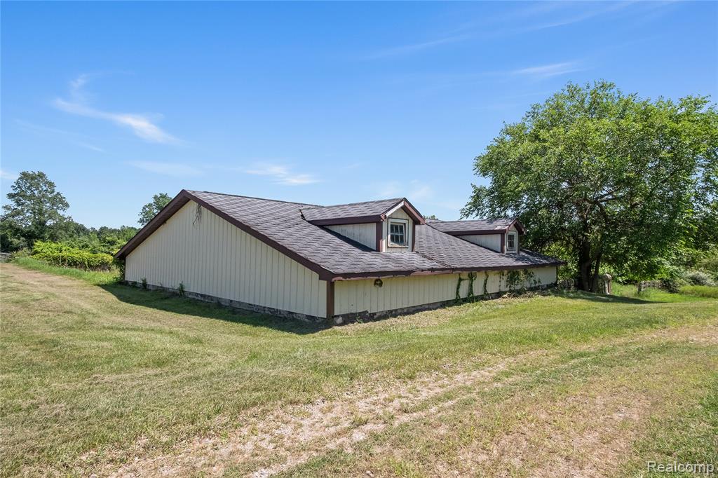 5280 Hosner Road, Oxford, MI 48370 — Photo 25