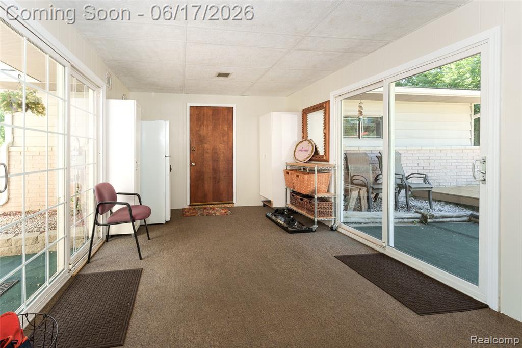 921 E Northfield Avenue, Pontiac, MI 48340 — Photo 25
