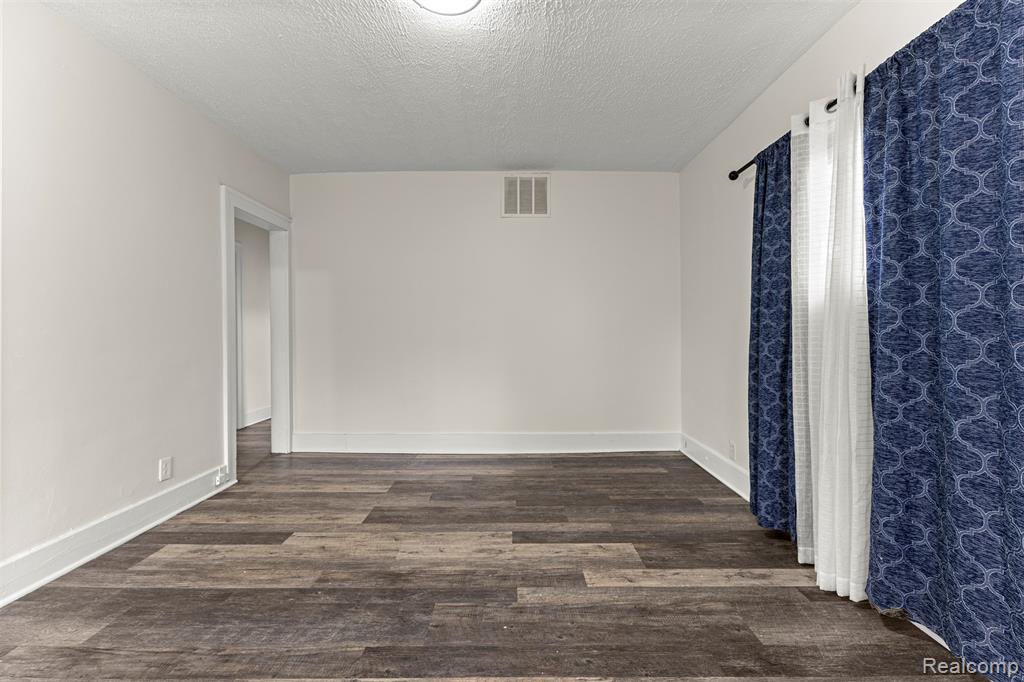 5629 Katherine Street, Dearborn Heights, MI 48125 — Photo 22