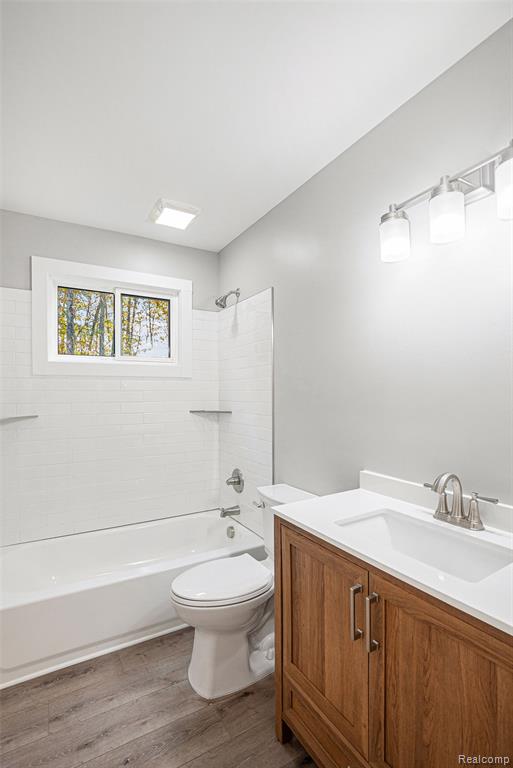 6280 Kim Court, Otter Lake, MI 48464 — Photo 10