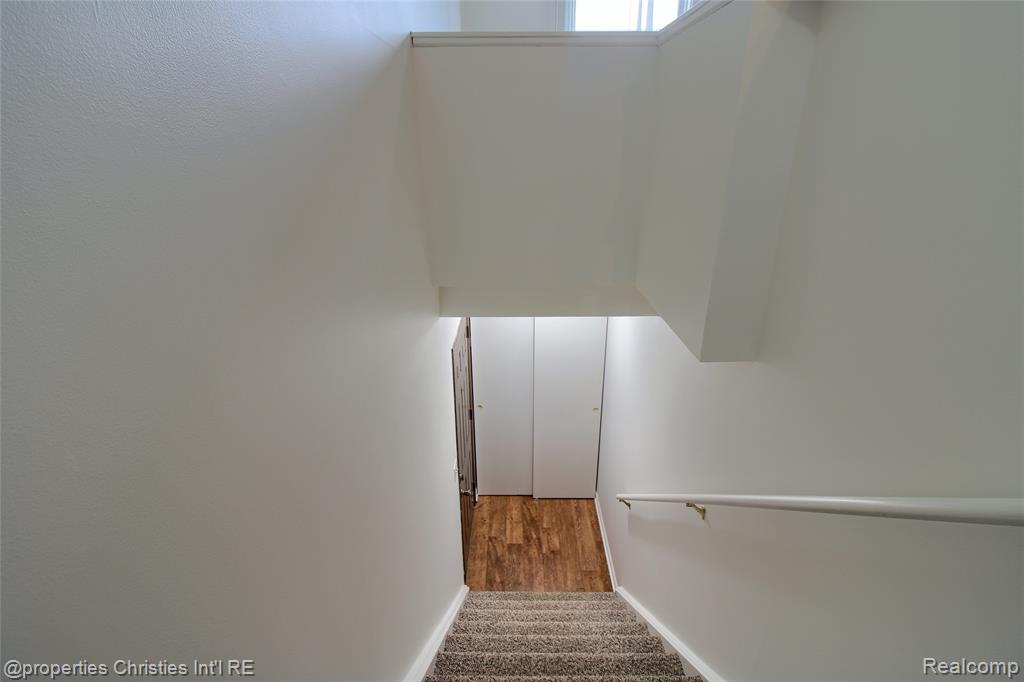 19586 Northridge Drive, Northville, MI 48167 — Photo 22