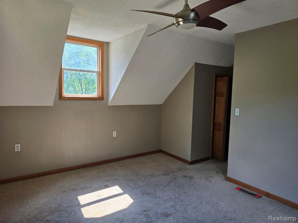 5848 Fostoria Road, Columbiaville, MI 48421 — Photo 11