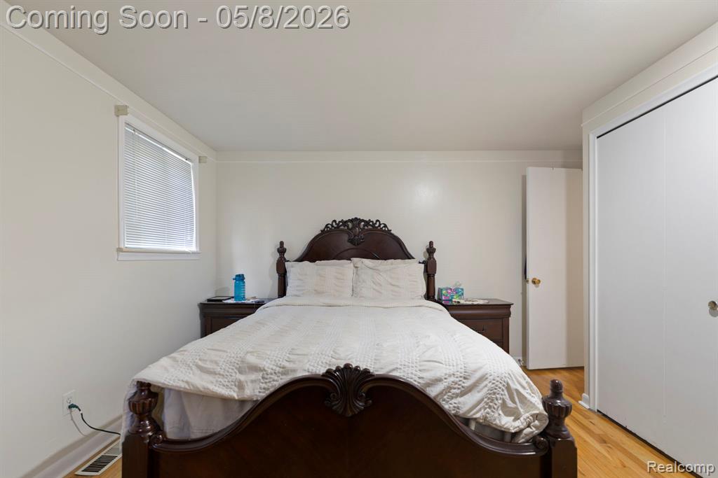 8130 Ravine Drive, Westland, MI — Photo 15