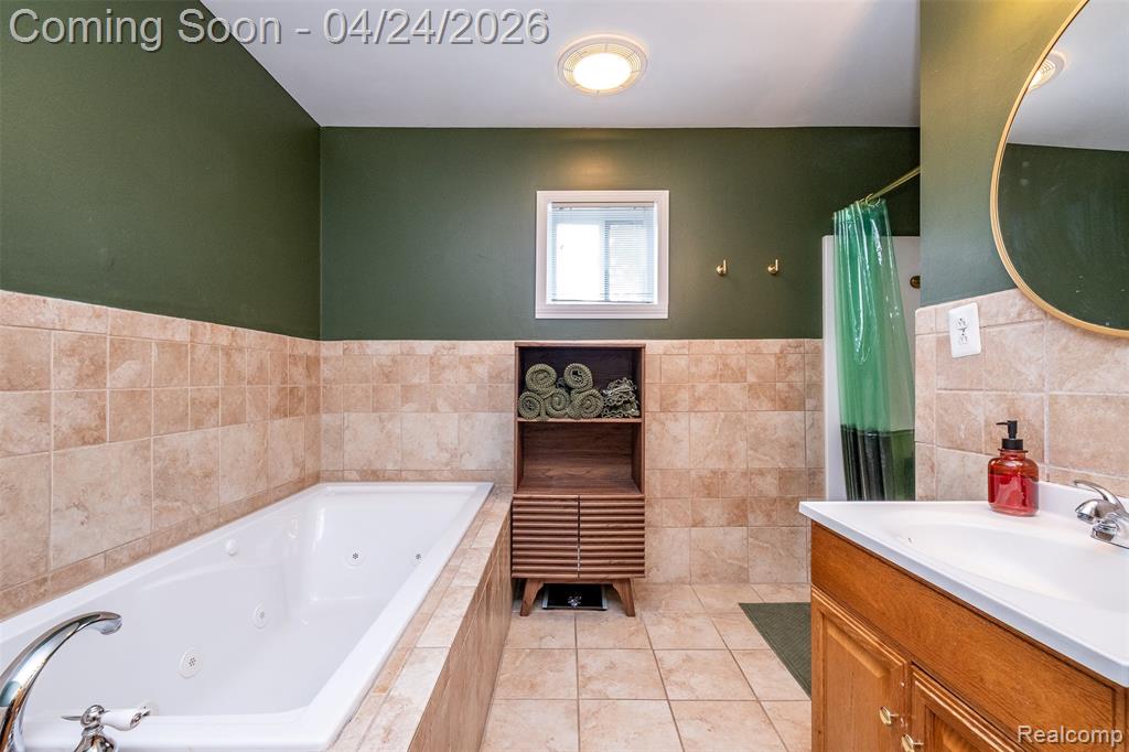 51 Hamata Avenue, Hazel Park, MI 48030 — Photo 24