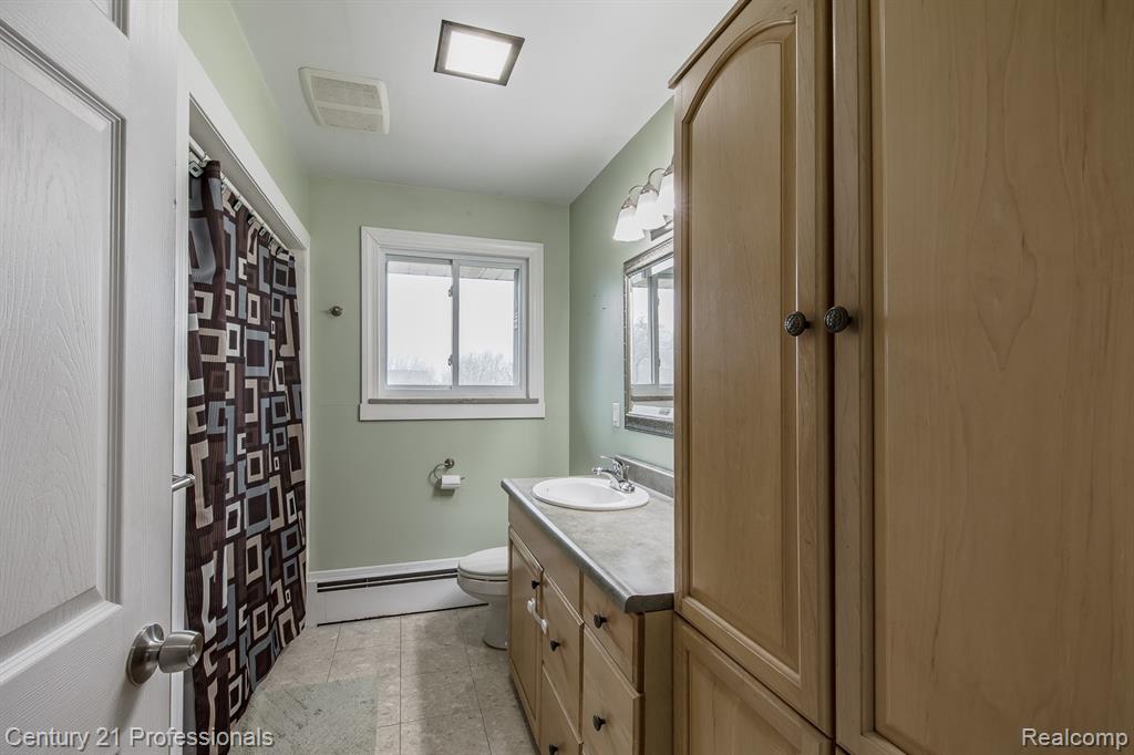 3230 Thomas Road, Oxford, MI 48371 — Photo 18