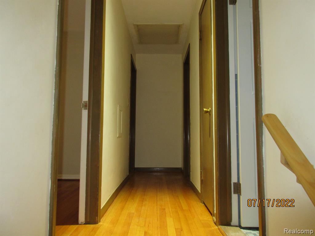 29497 GERALDINE Drive, Warren, MI 48093 — Photo 15