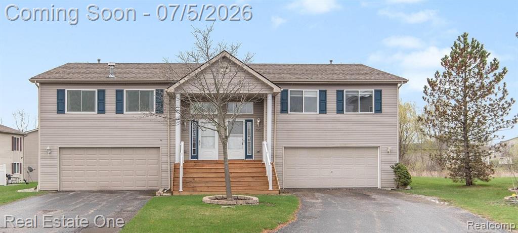 9527 GREENFIELD Court, Grand Blanc, MI 48439