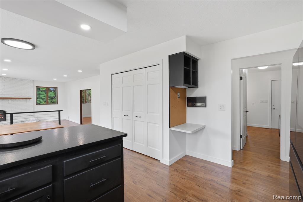 11221 Meadowood Drive, Brighton, MI 48114 — Photo 17